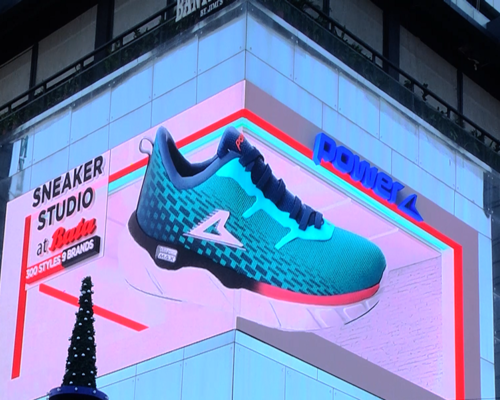 Bata’s First 3D Billboard ! Bata India Leads from the Front